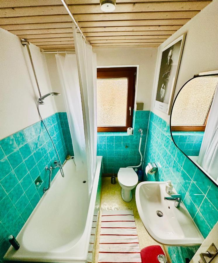 Sunroom 2 Bed Apartment West Town B17 Heidenheim an der Brenz Esterno foto